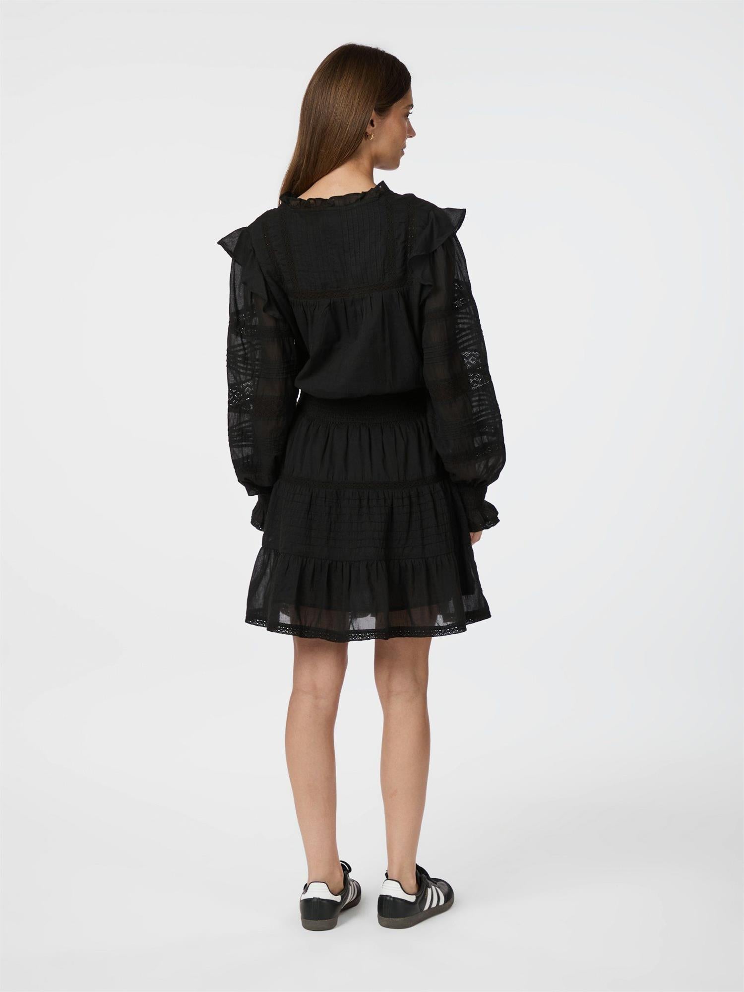 Aran Voile Dress Black