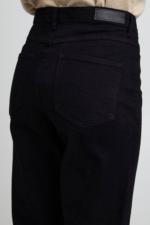 Twiggy Raven Black