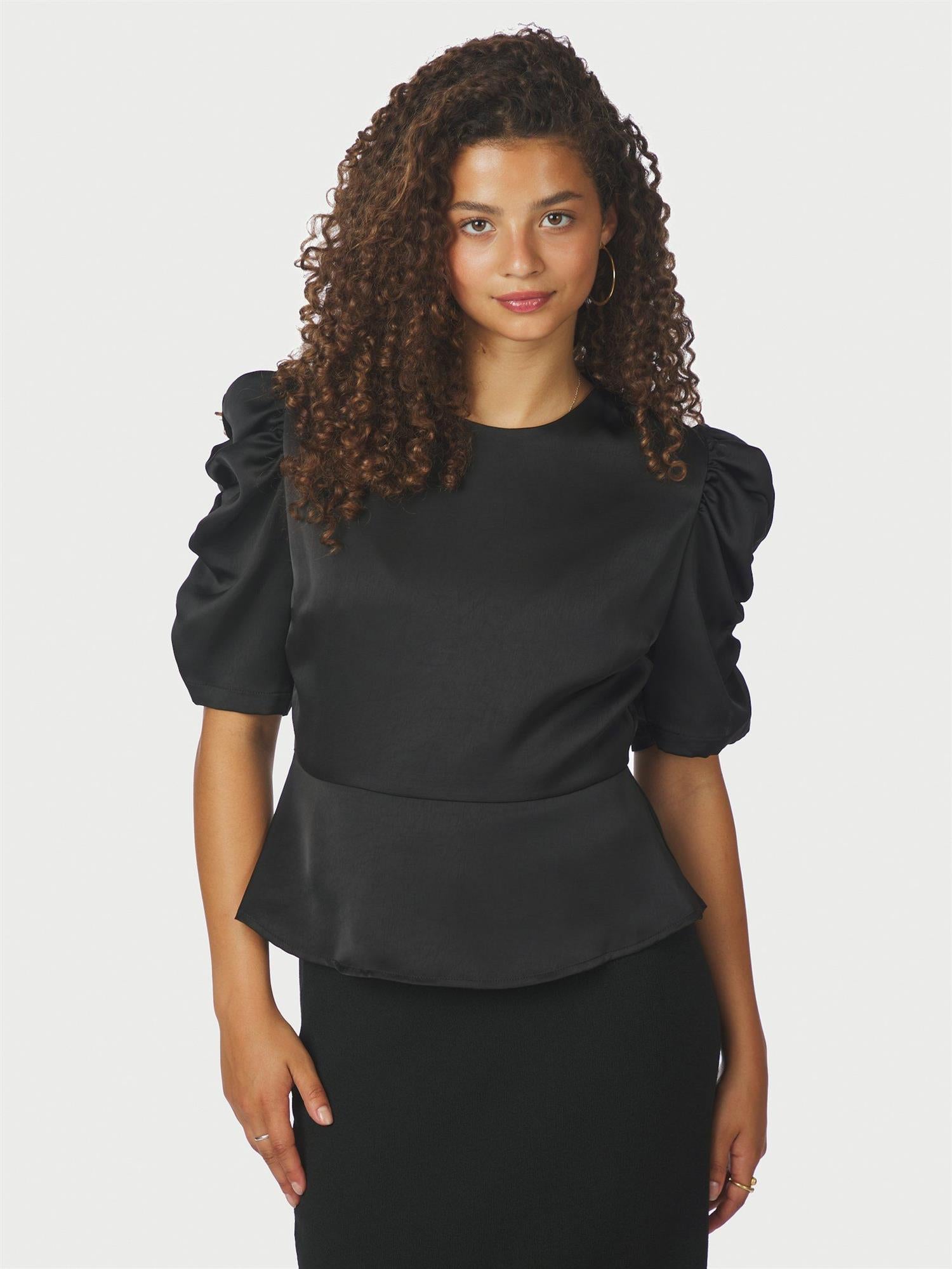 Benua Heavy Sateen Blouse Black