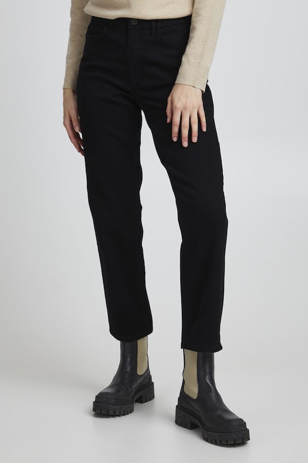 Twiggy Raven Black