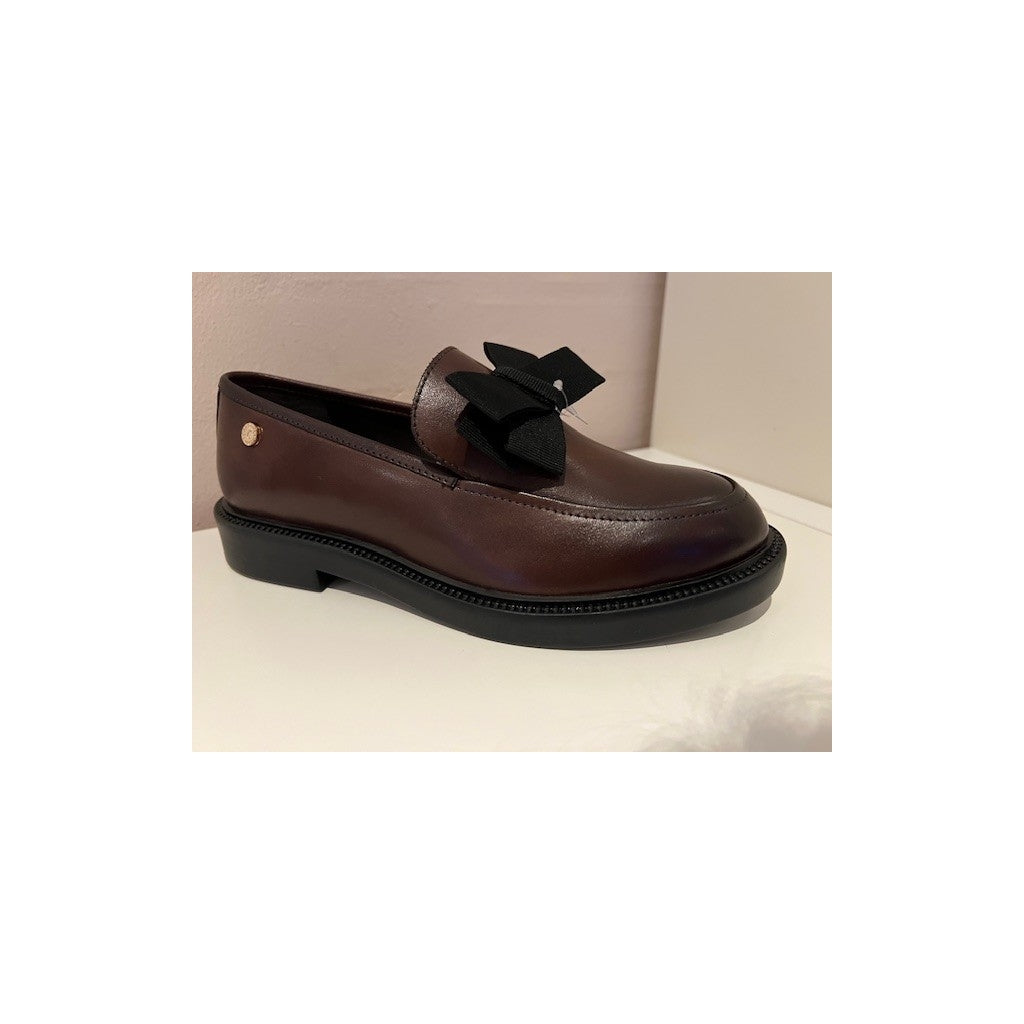 Surround Me Loafer Brown