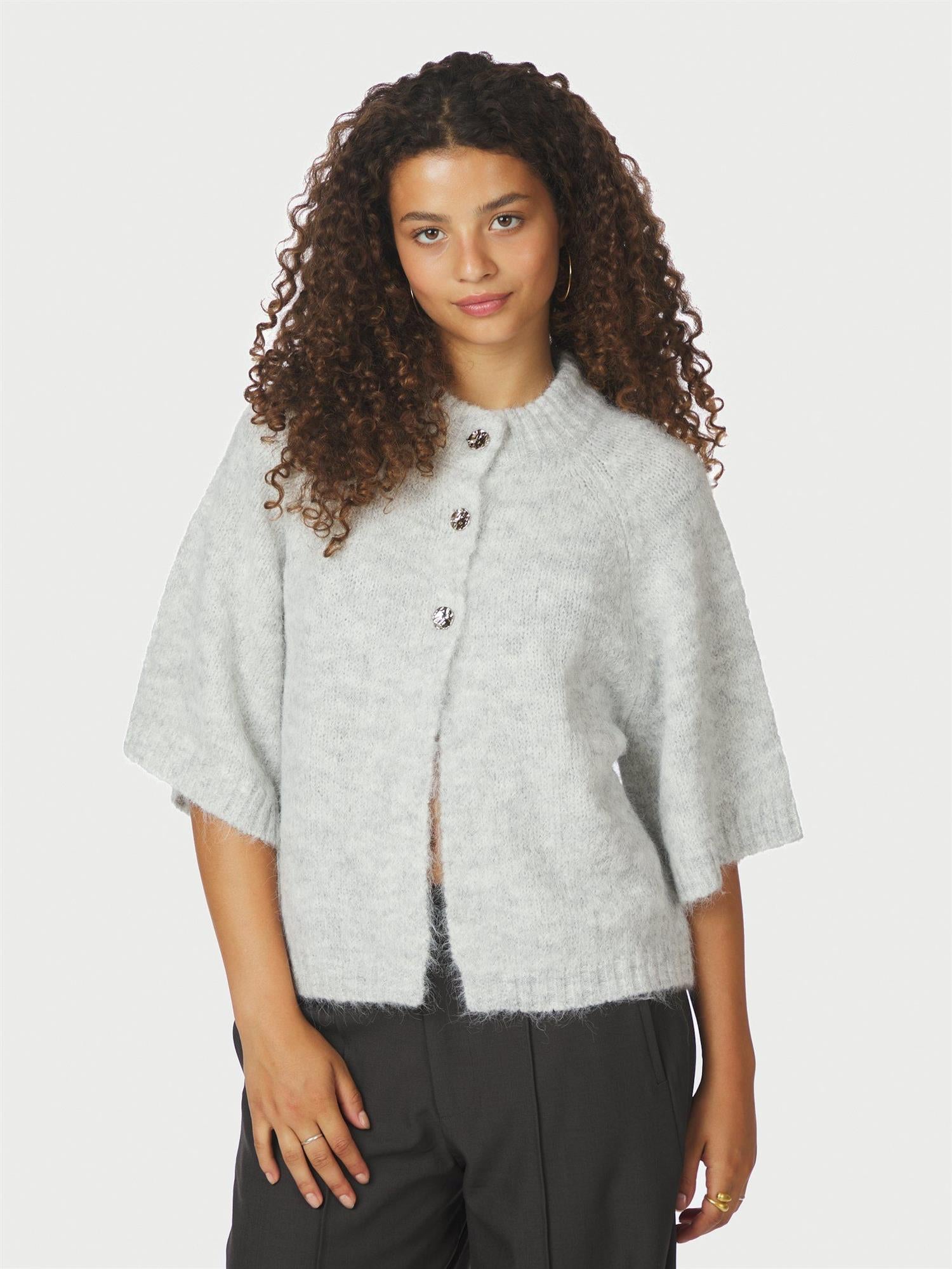 Benuta Fluffy Knit Cardigan Light Grey