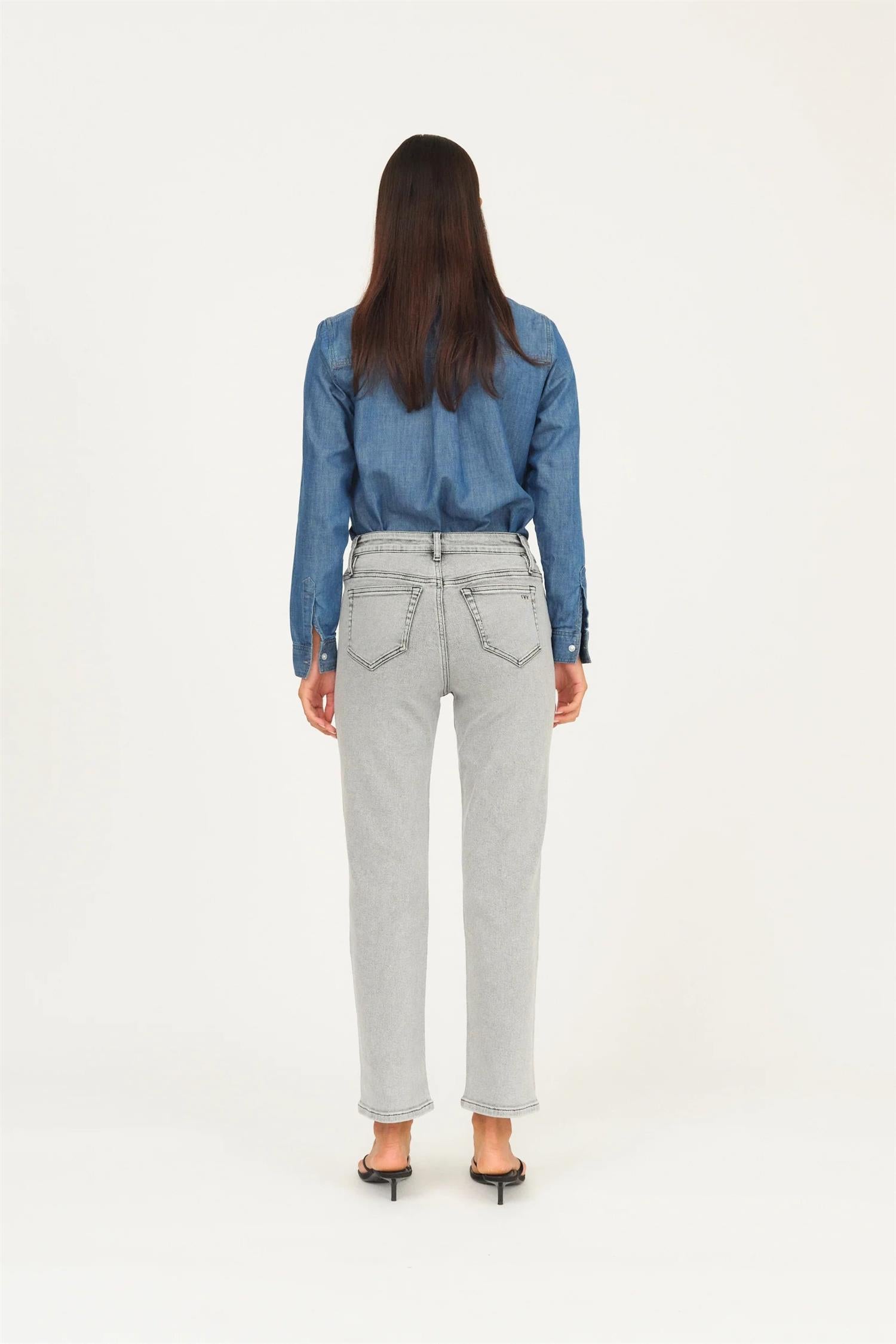 Tonya Jeans Wash Super Sevilla Stone Grey