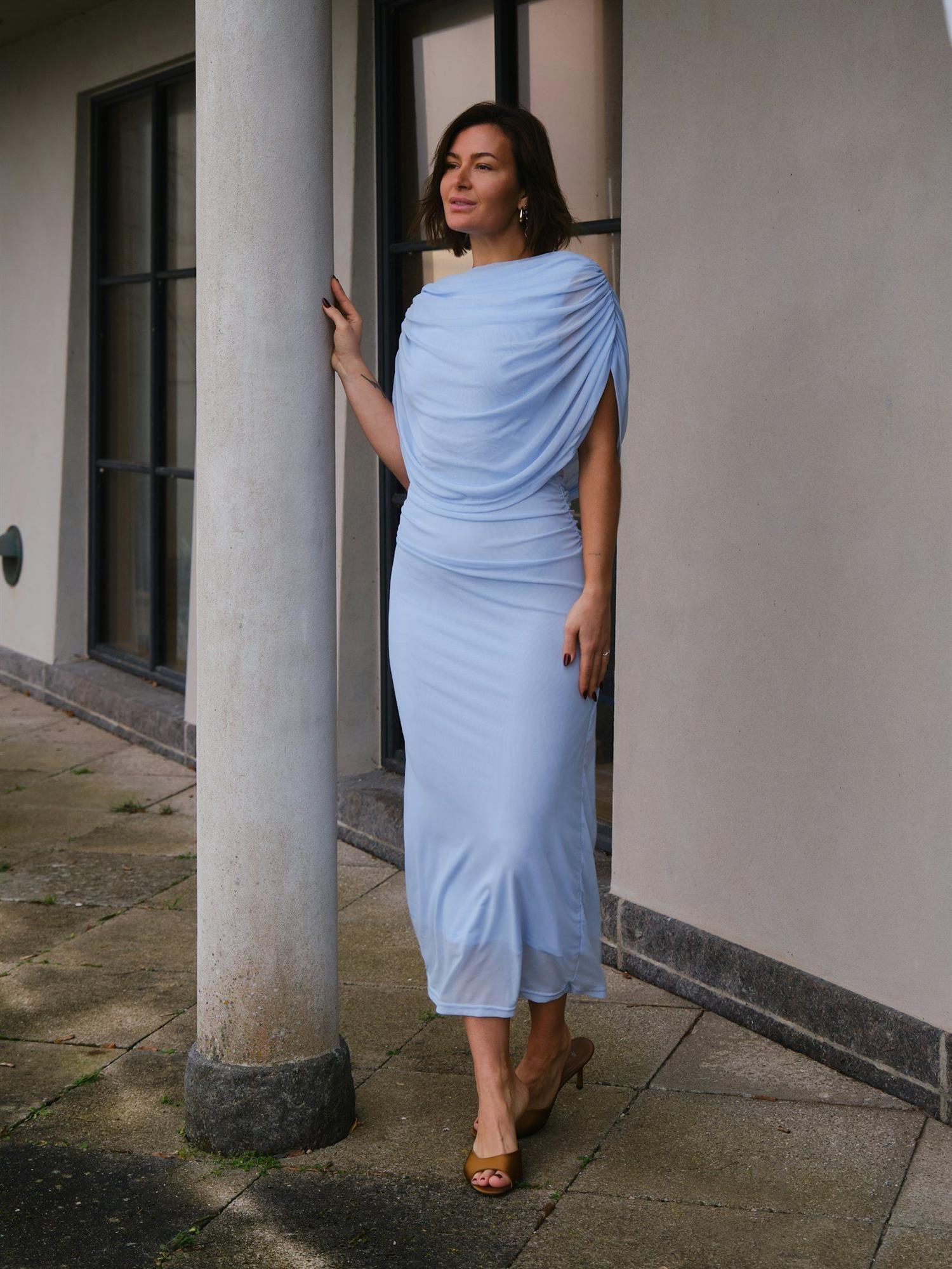 Tottuna Long Drapy Mesh Dress Light Blue