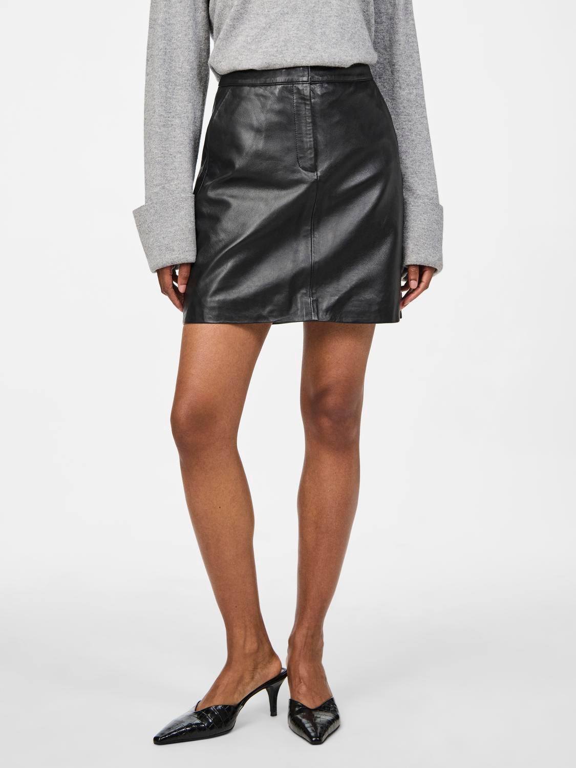 YASLYMA HMW Leather Skirt Black