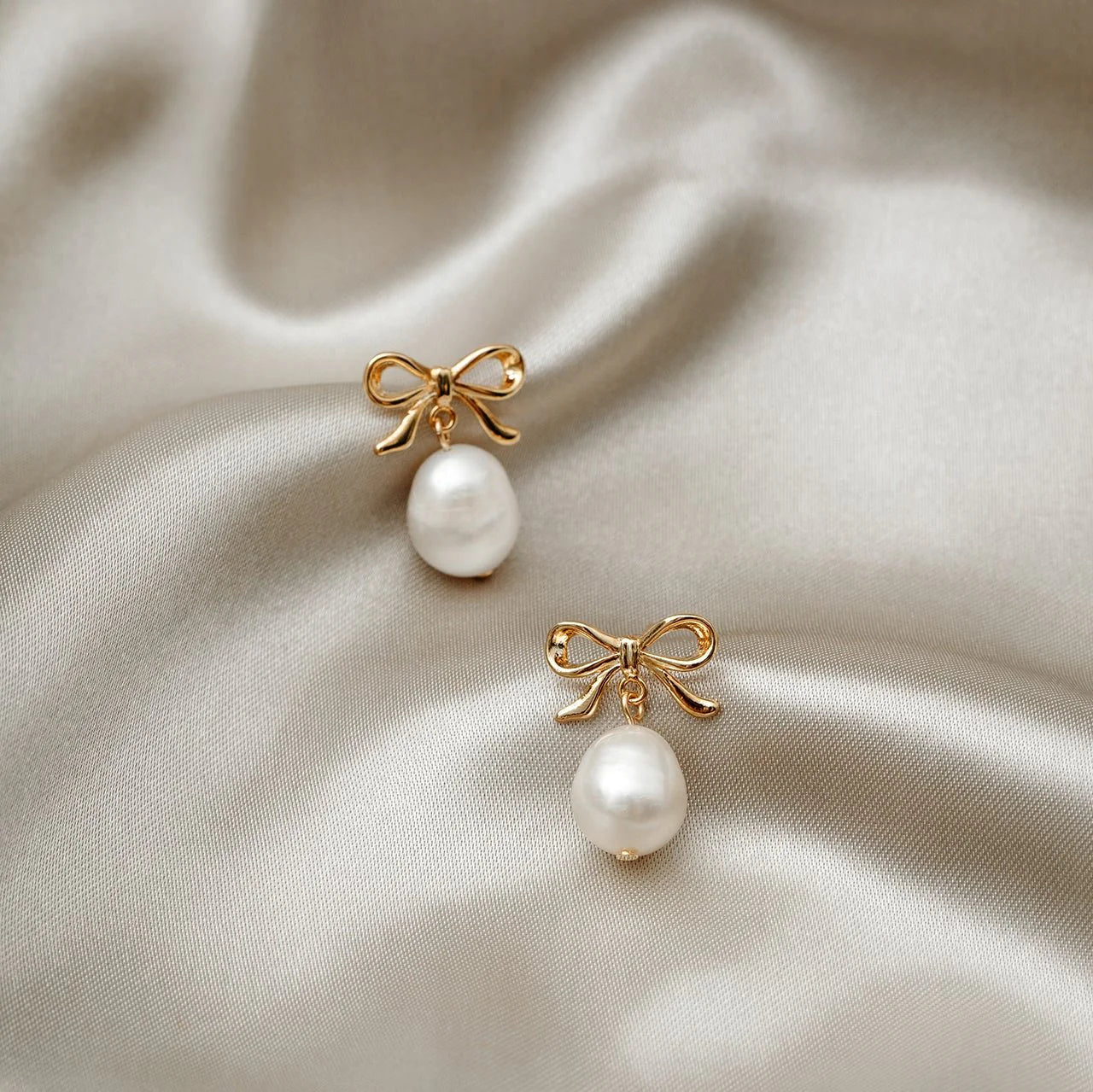 Metal Bow & Pearl Drop Earrings