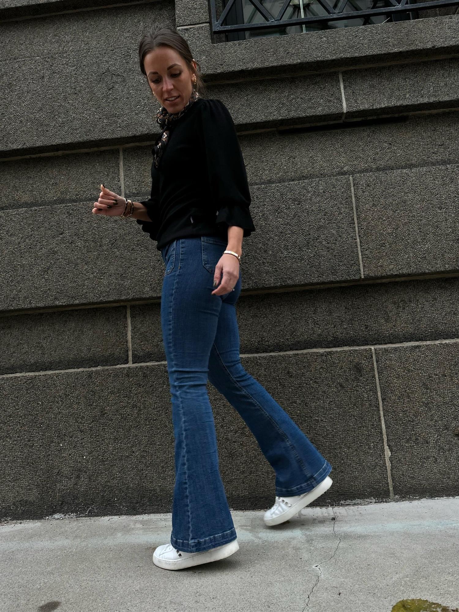 Ann Charlotte Jeans Wash Middark Nottingham
