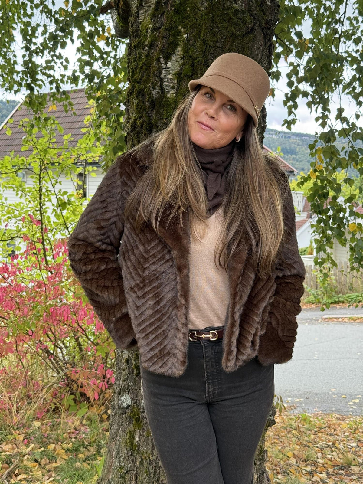 Alexandra Fuskepels Jakke Kort Minkbrun