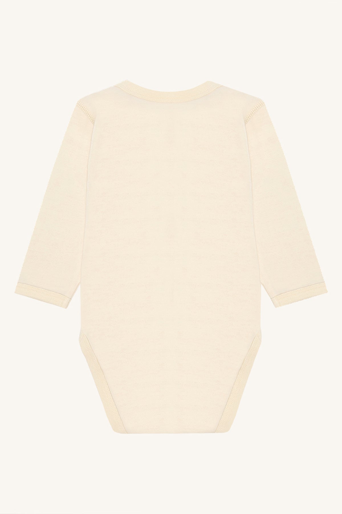 Baloo Playing Off White