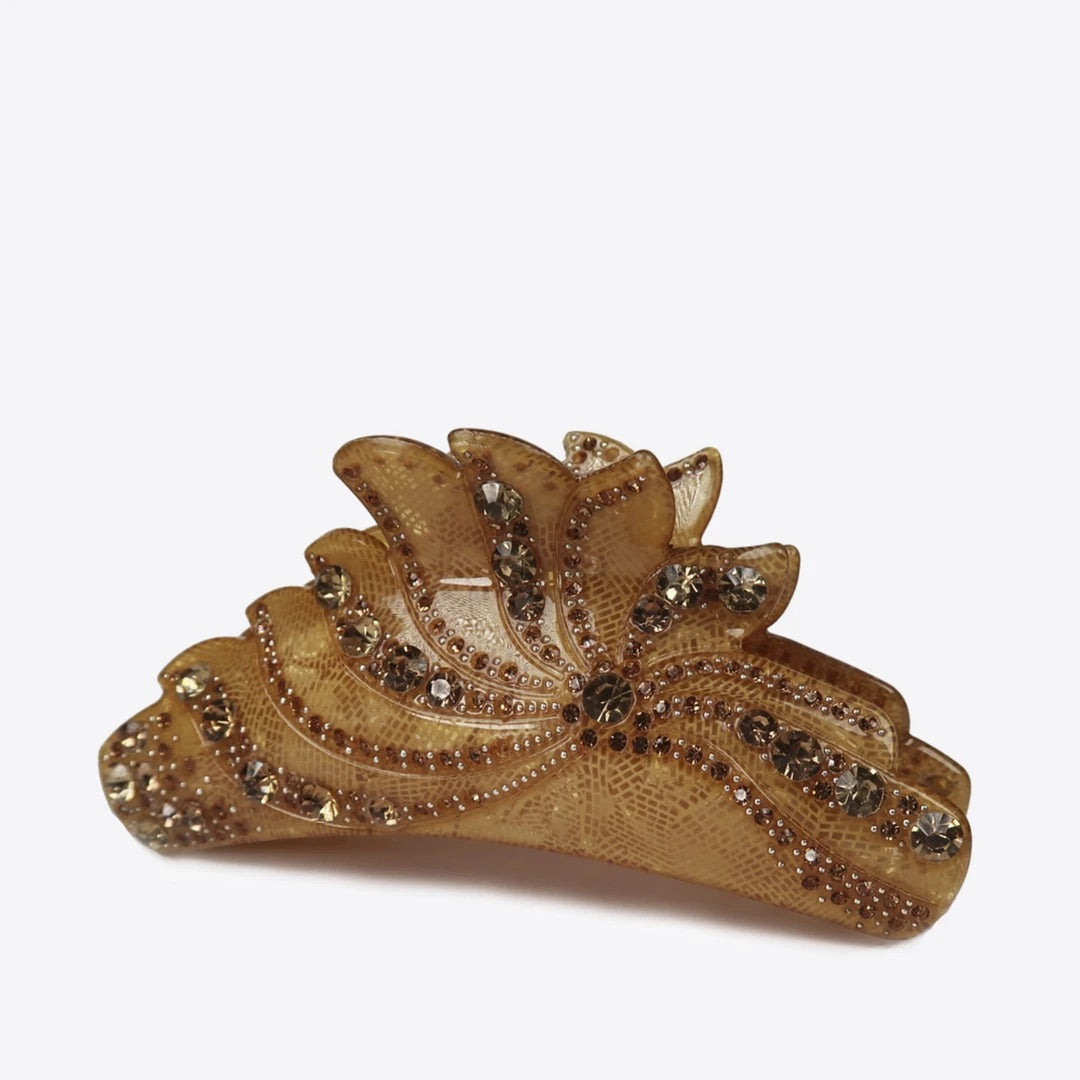 Chloe Hair Claw Light Brown