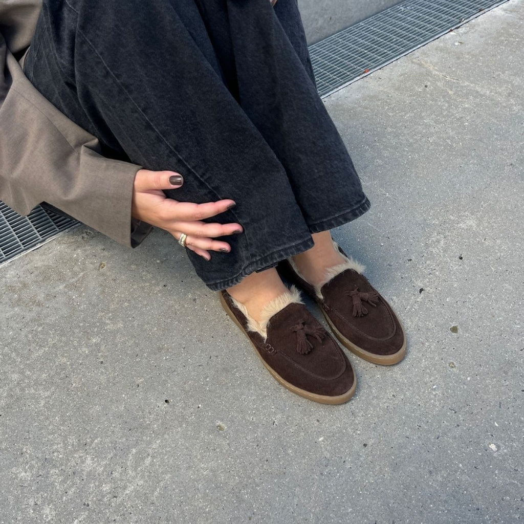 Just A Kiss Suede Dark Brown