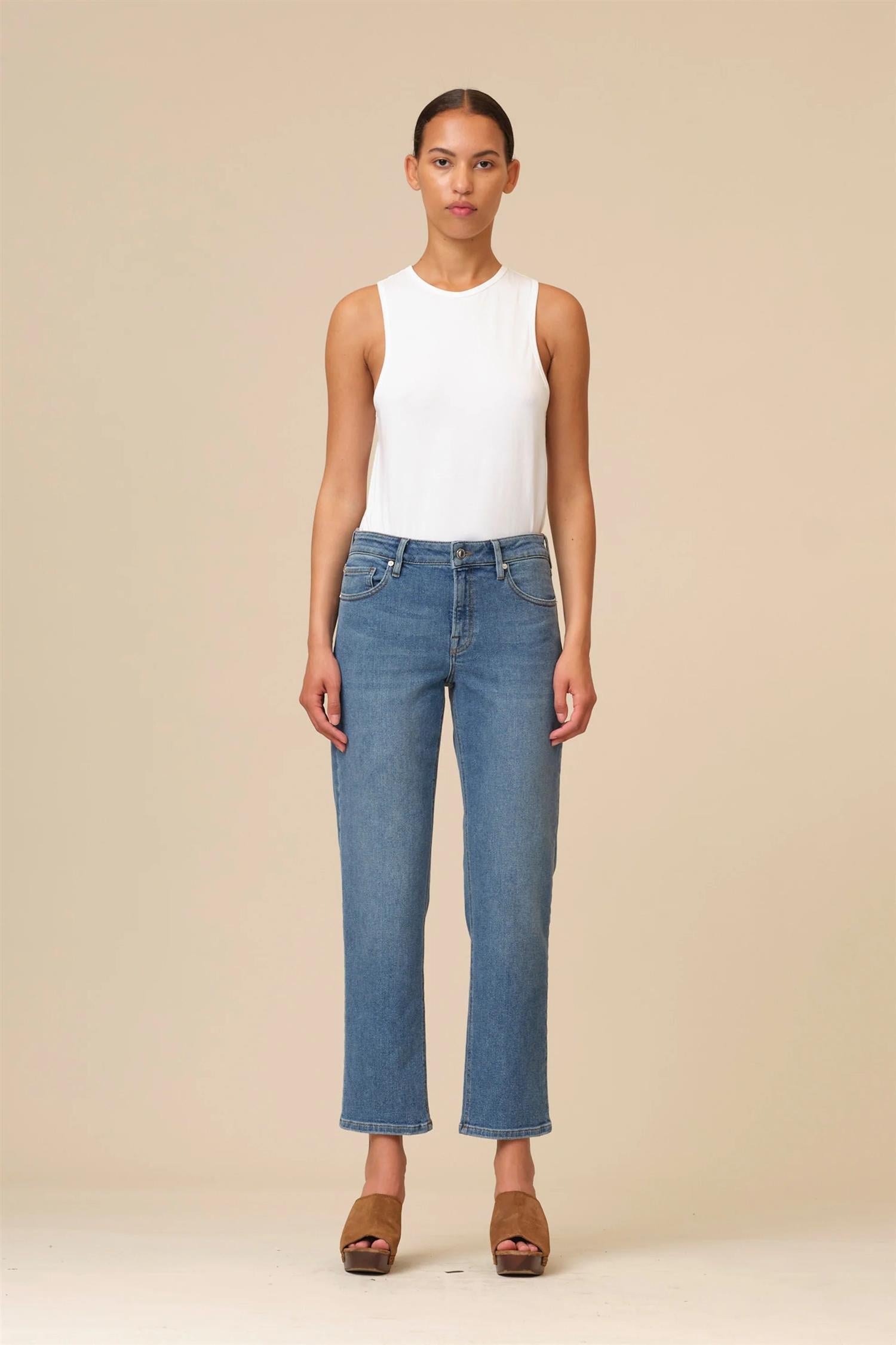 Tonya Regular Jeans Wash Jacksonville
