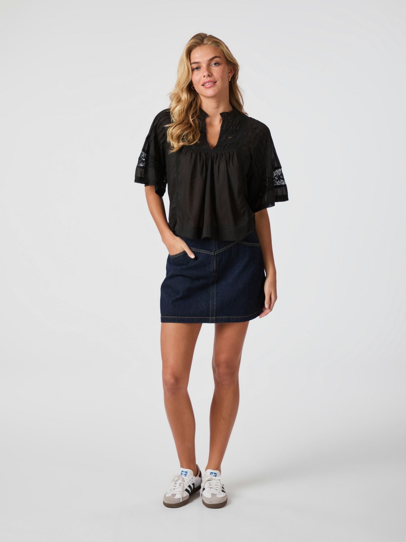 Siama Voile Blouse Black