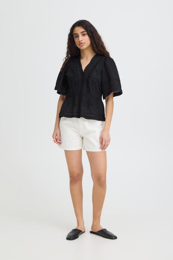 Voilana Top Black