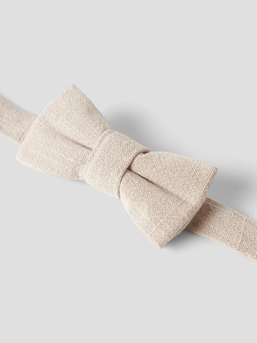 Freddie Bowtie Feather Gray