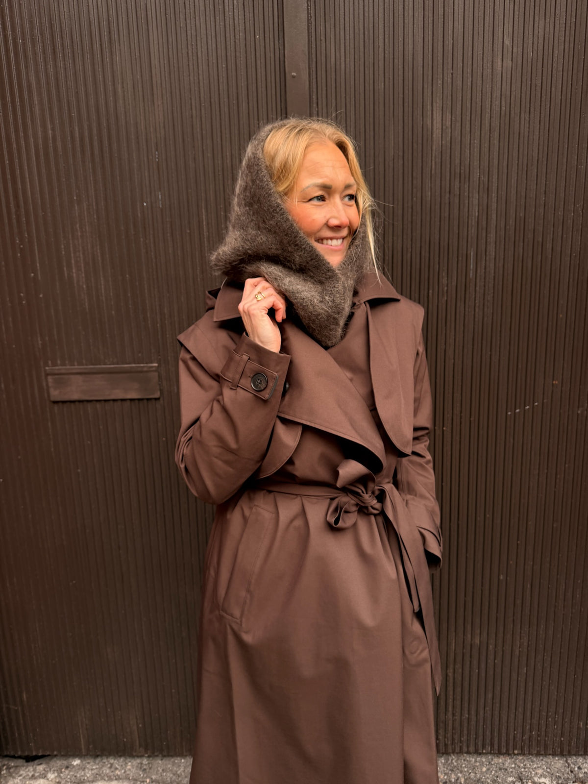 Regndråpe Trench Coat Brown