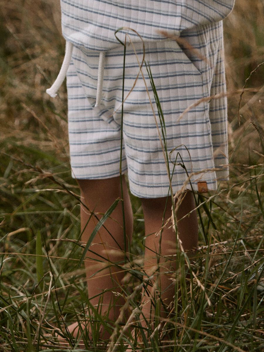 Haldur Loose Shorts Coconut Milk/Dusty Blue