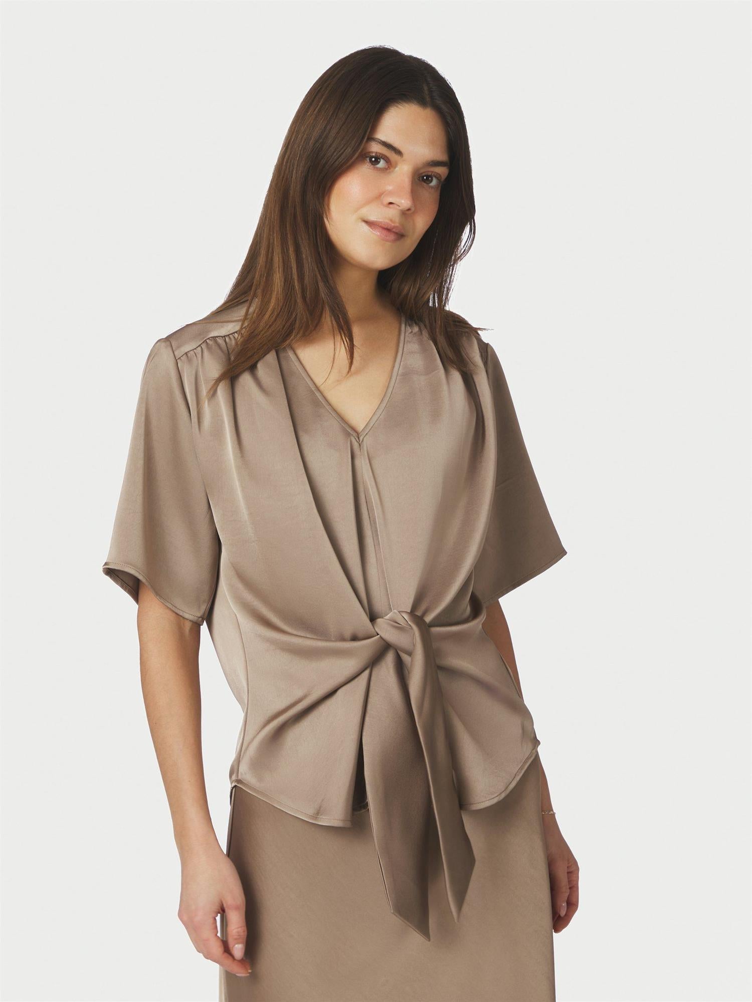 Casadia Heavy Sateen Blouse Dark Taupe