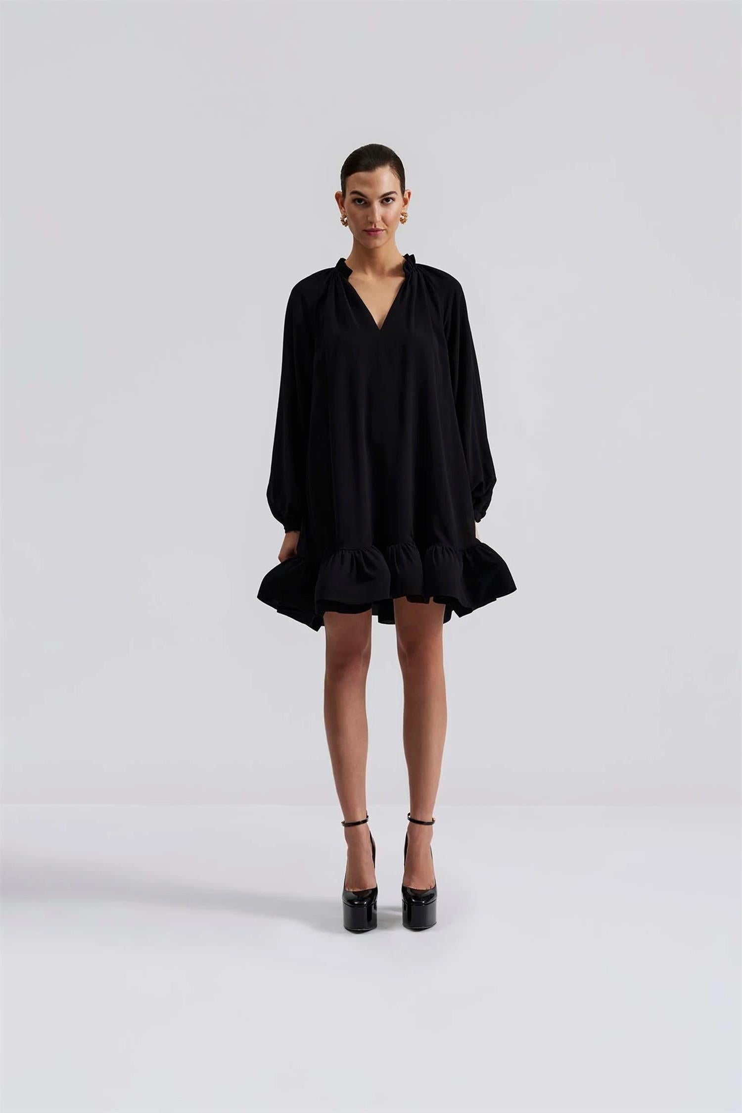 Alva Detailed Mini Dress Black