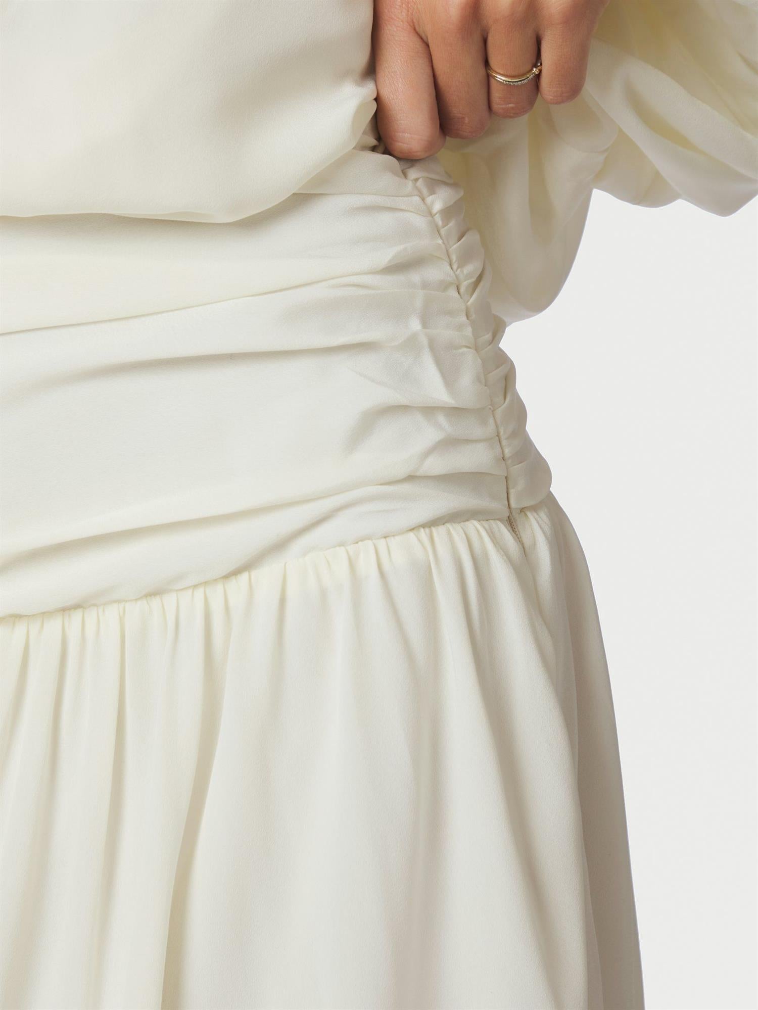 Morien Woven Maxi Skirt Off White