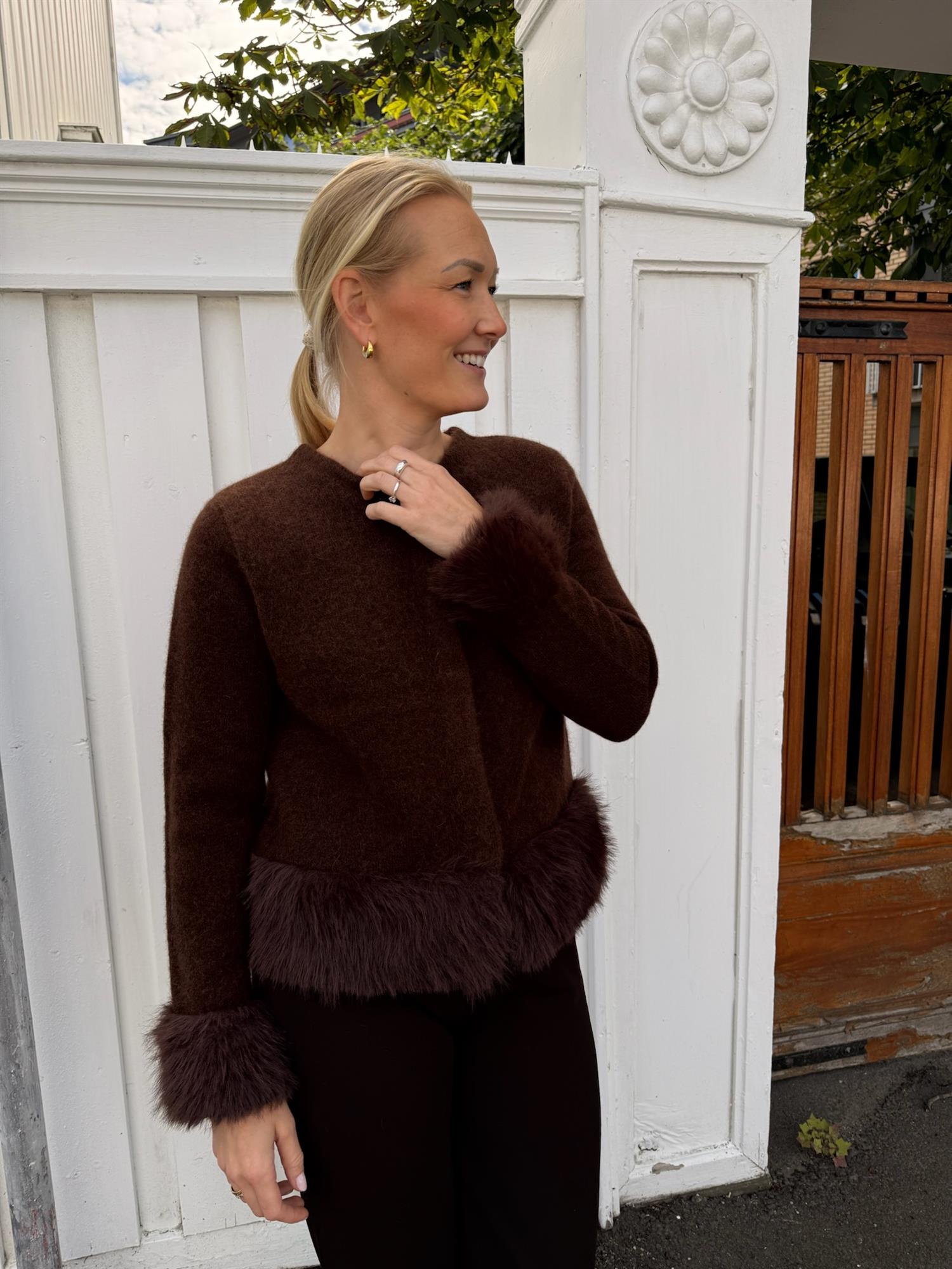 Bear Cardigan Brown