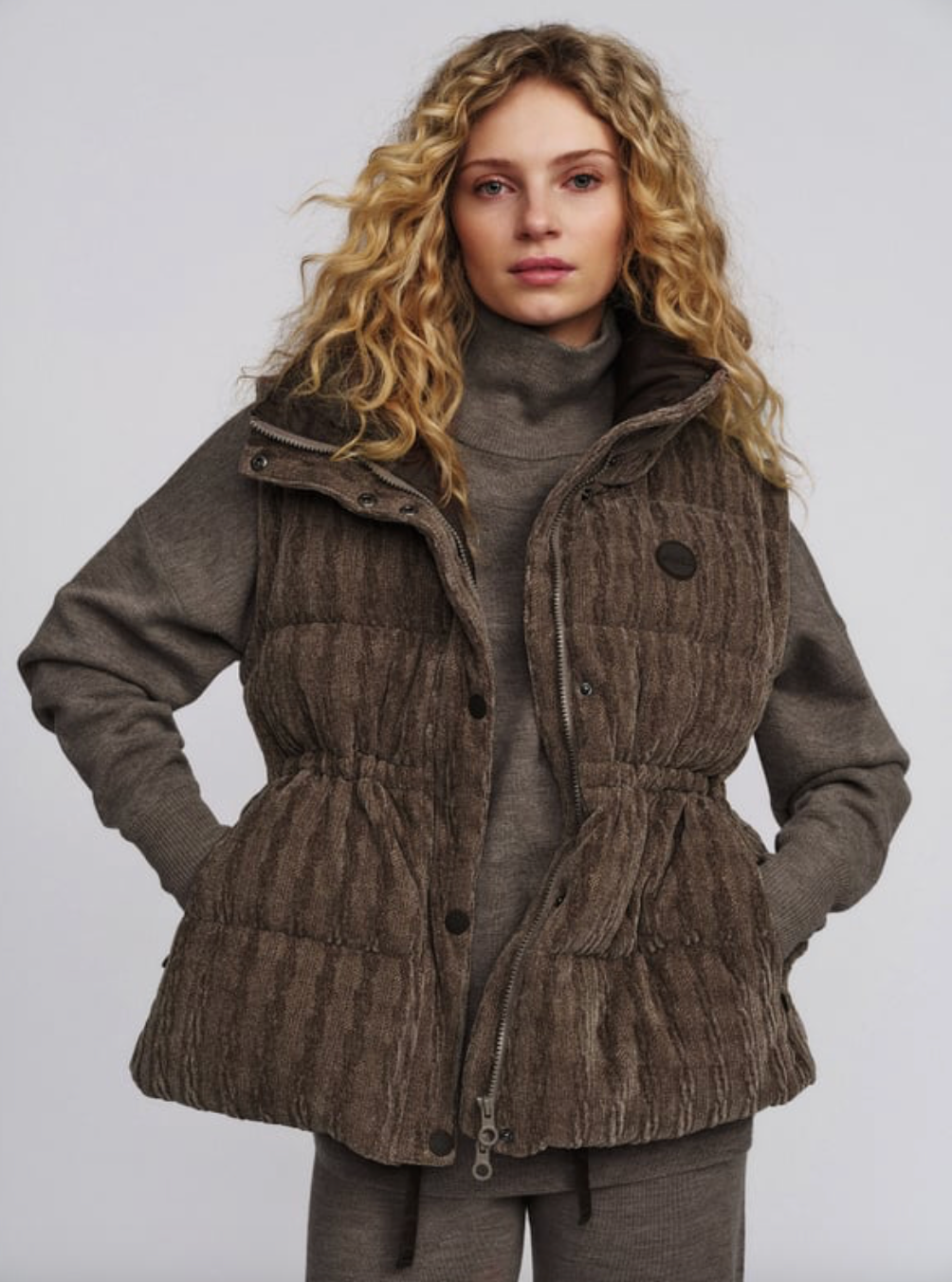 Ninni Down Vest Brown
