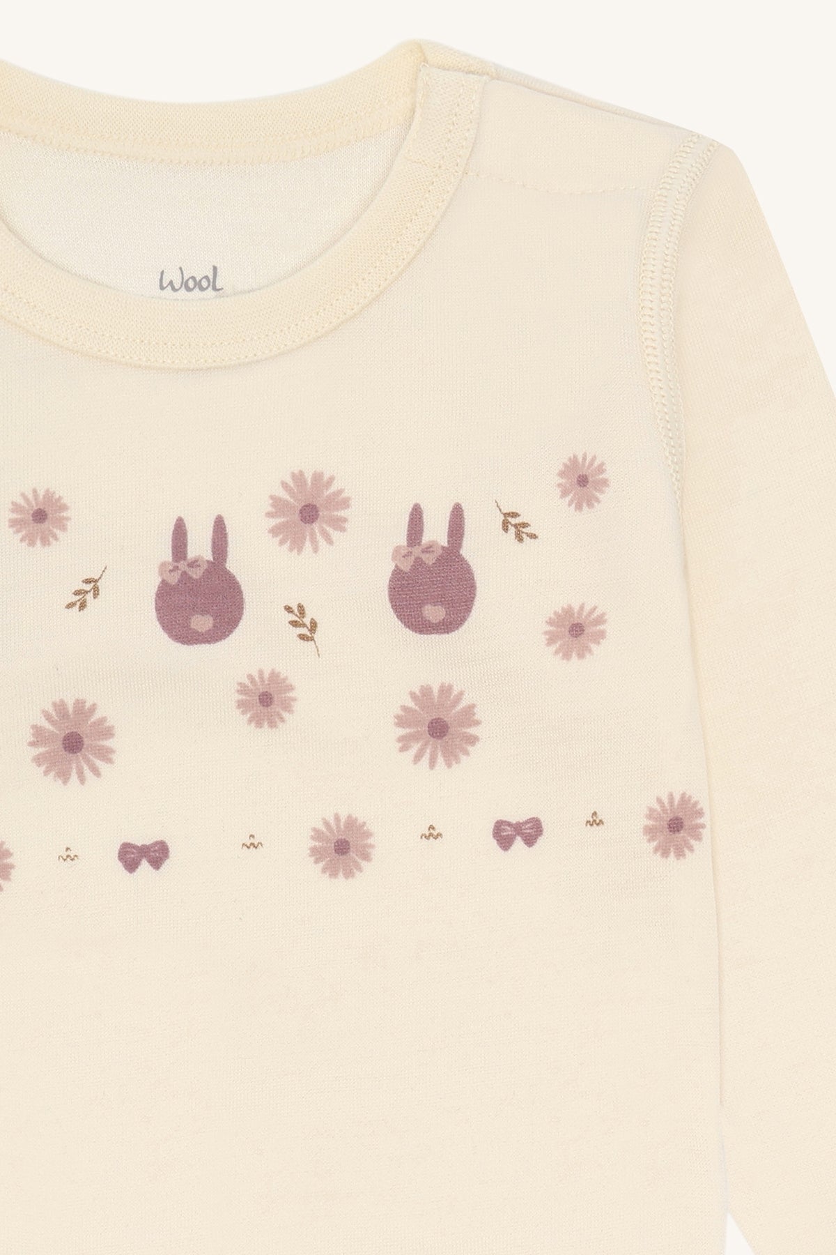 Baloo Playing Off White