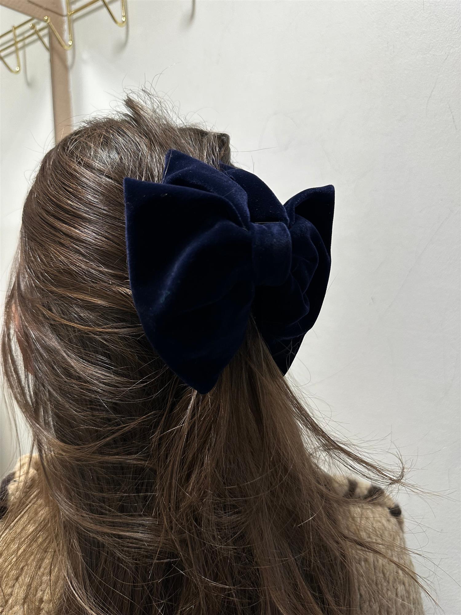 Paris Bow Navy