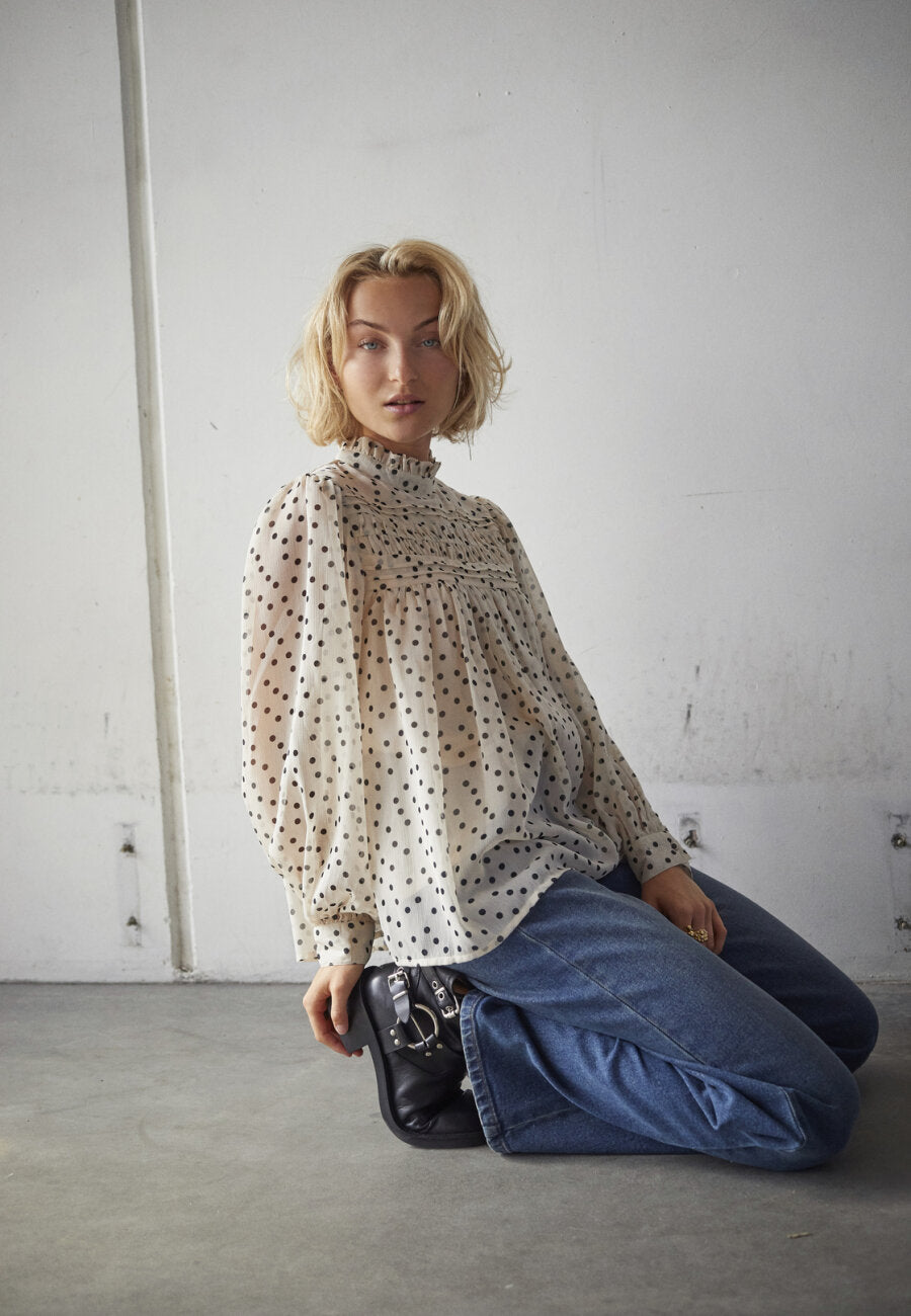 Ussa Blouse Cream/Black