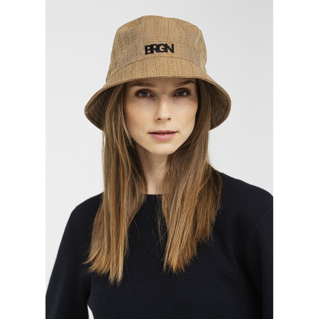 BRGN Bucket Tweed Camel