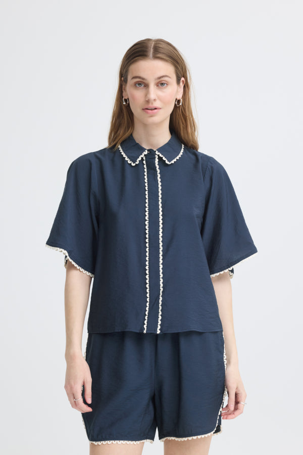 Leni Shorts Total Eclipse