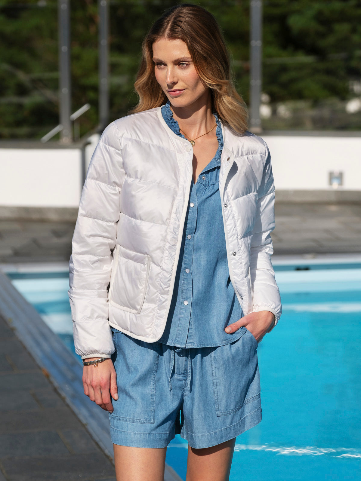 Thea Jacket White