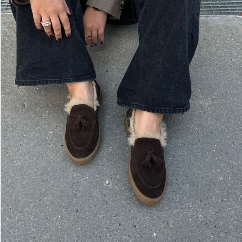 Just A Kiss Suede Dark Brown