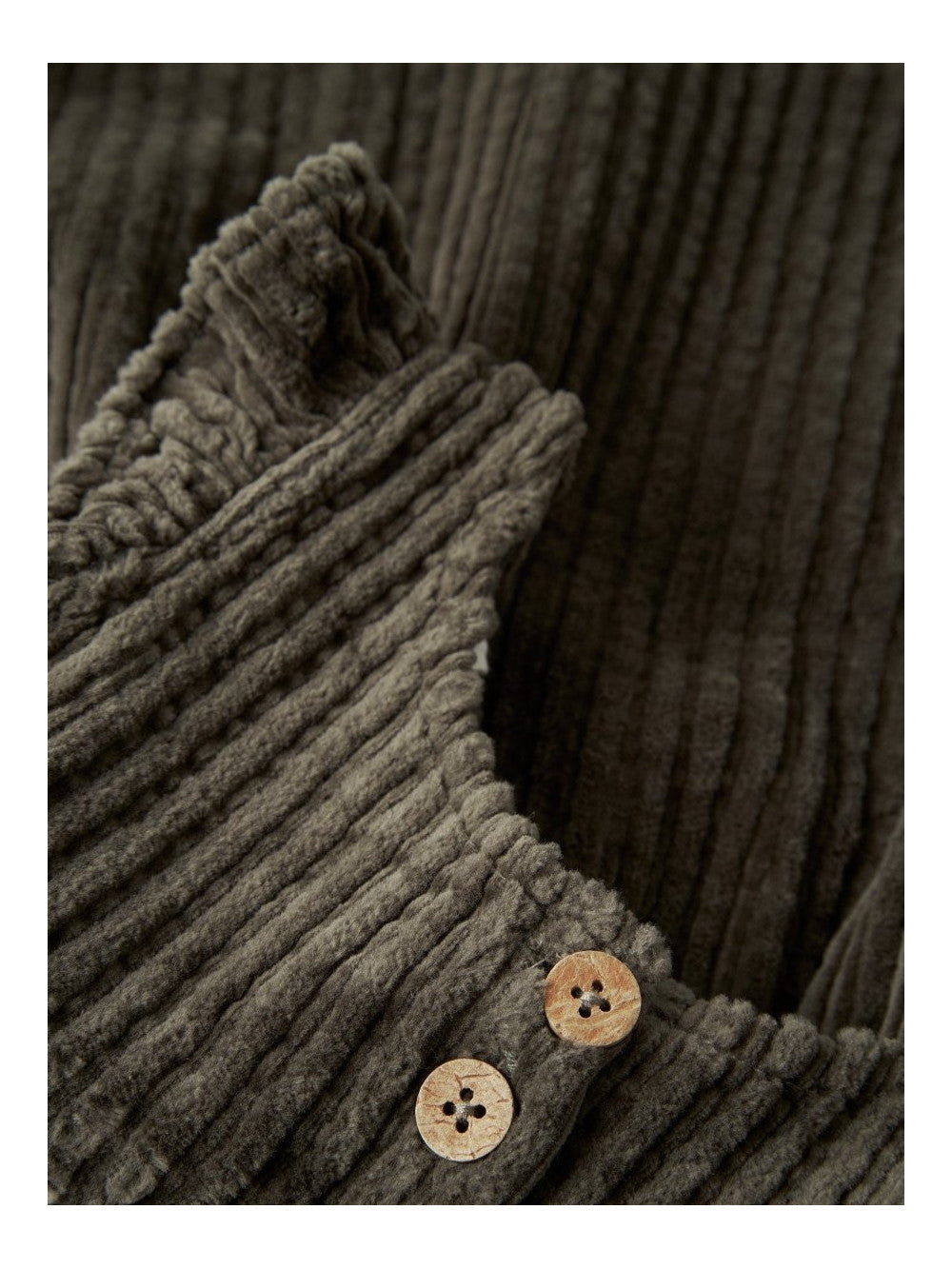 Raul Skirtall Cord Mini Sea Turtle