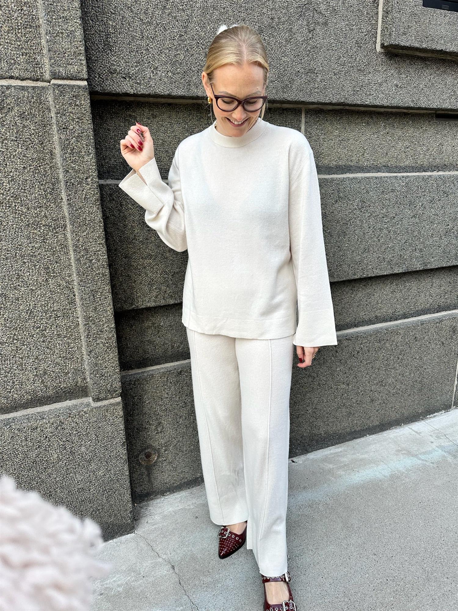 YASEMILIE ONeck Knit Pullover Birch