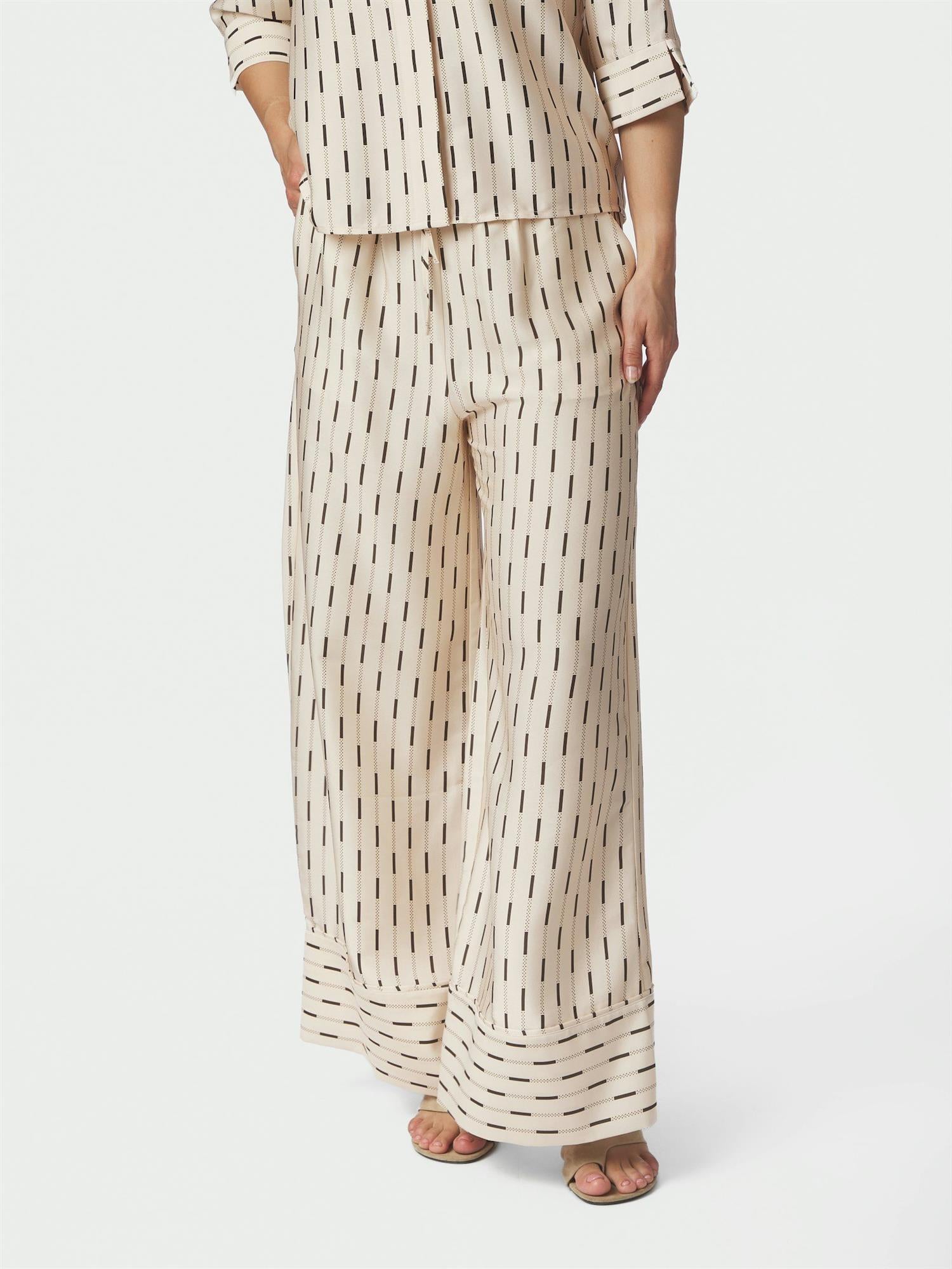 Sora Print Pants Creme