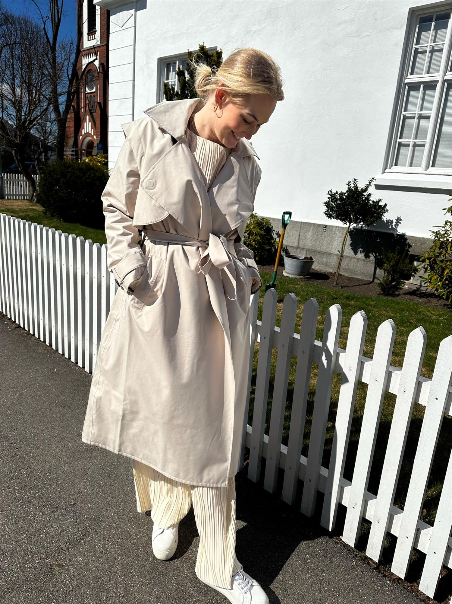 Regndråpe Trench Coat Sand