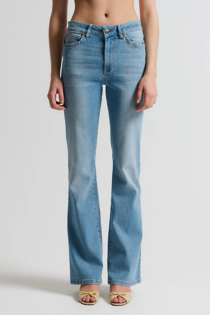 Tara Flare Jeans Wash Ronda