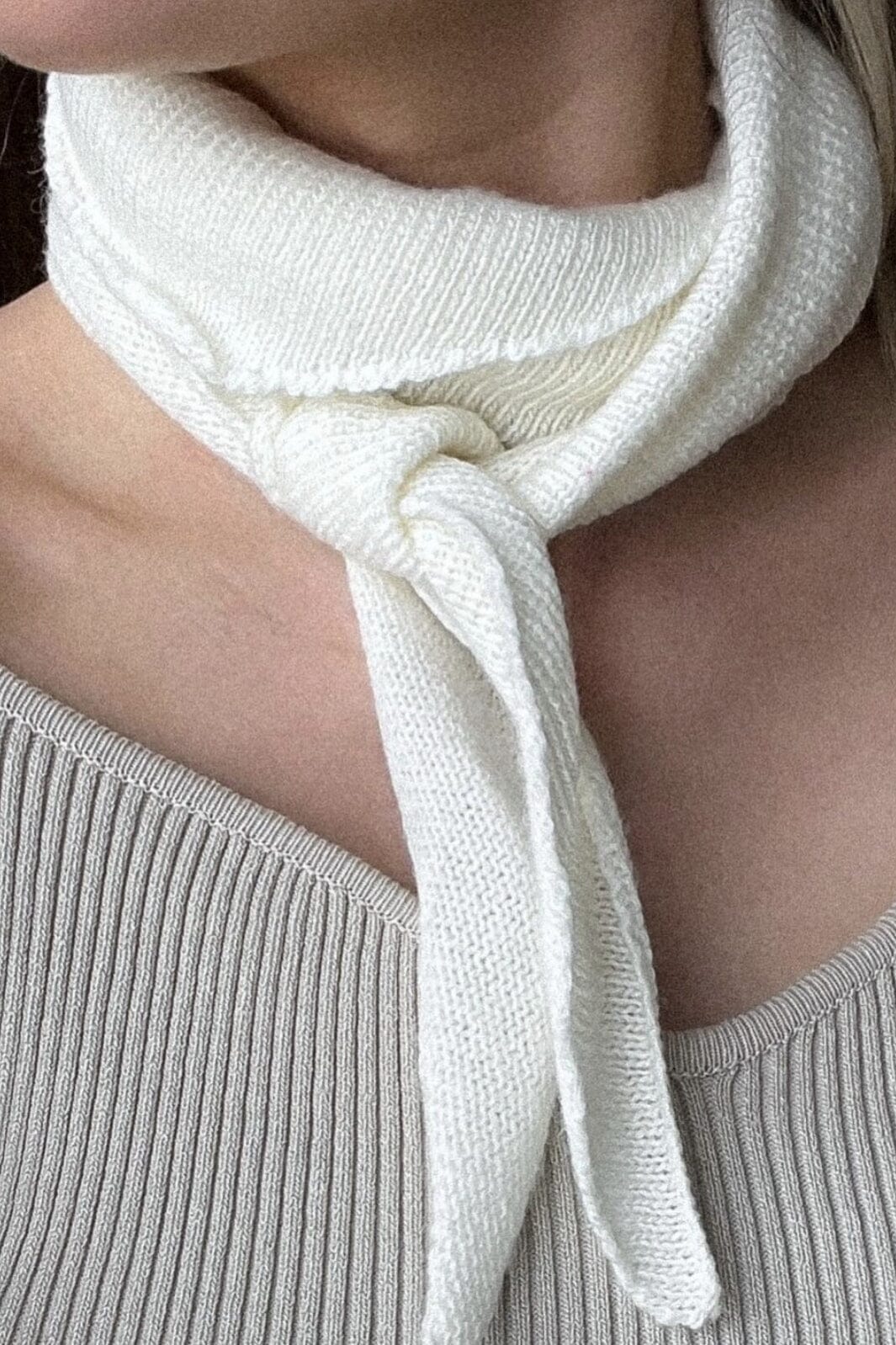 Misty Knit Scarf Off White