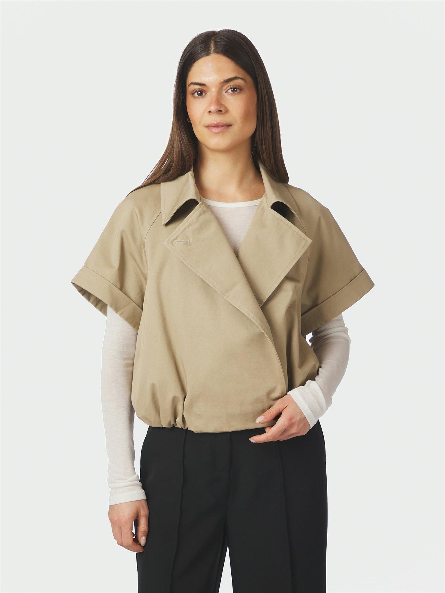 Lisha Tretch Vest Taupe