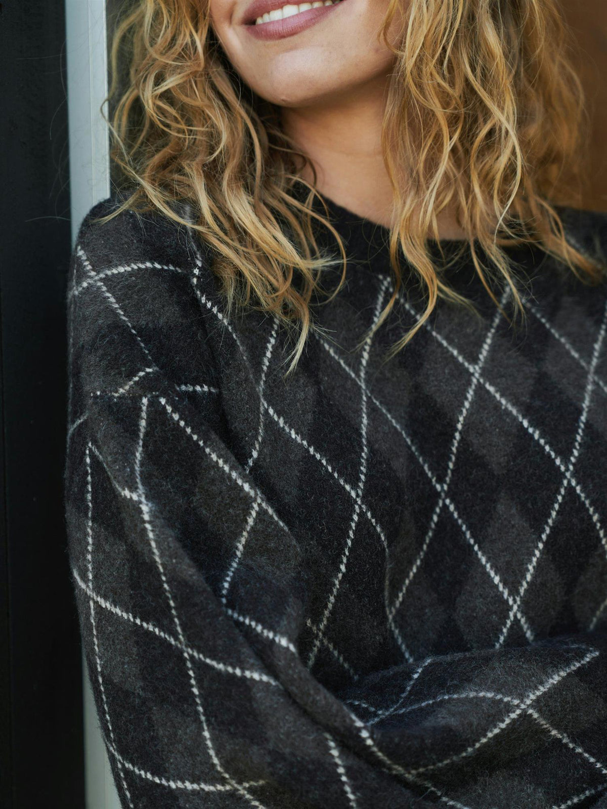 Kick Check Knit Blouse Dark Brown