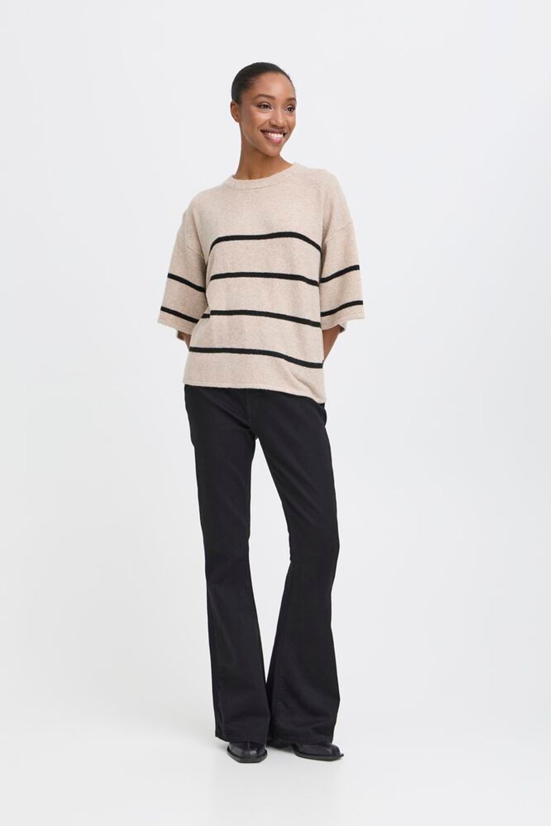 Dasila Shortsleeve Oatmeal Black Stripe