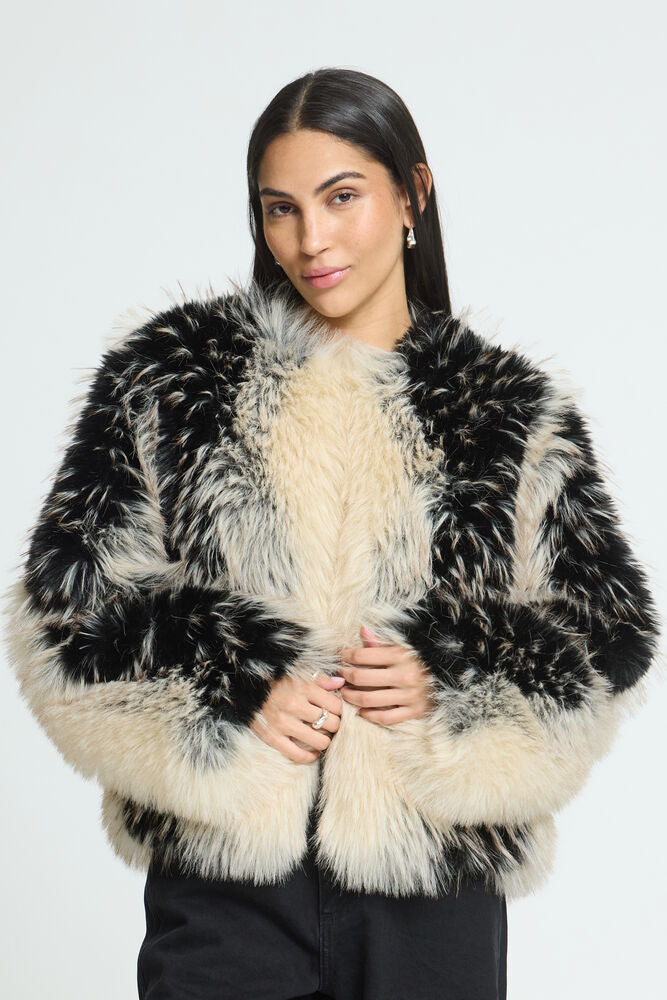Flaxa Jacket Spotted Fake Fur
