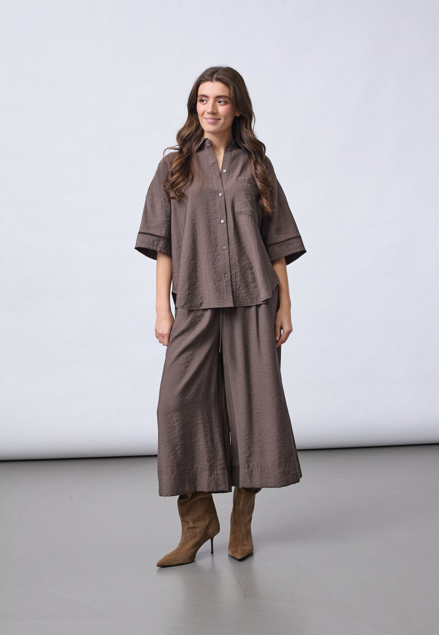 Ella Shirt Brown