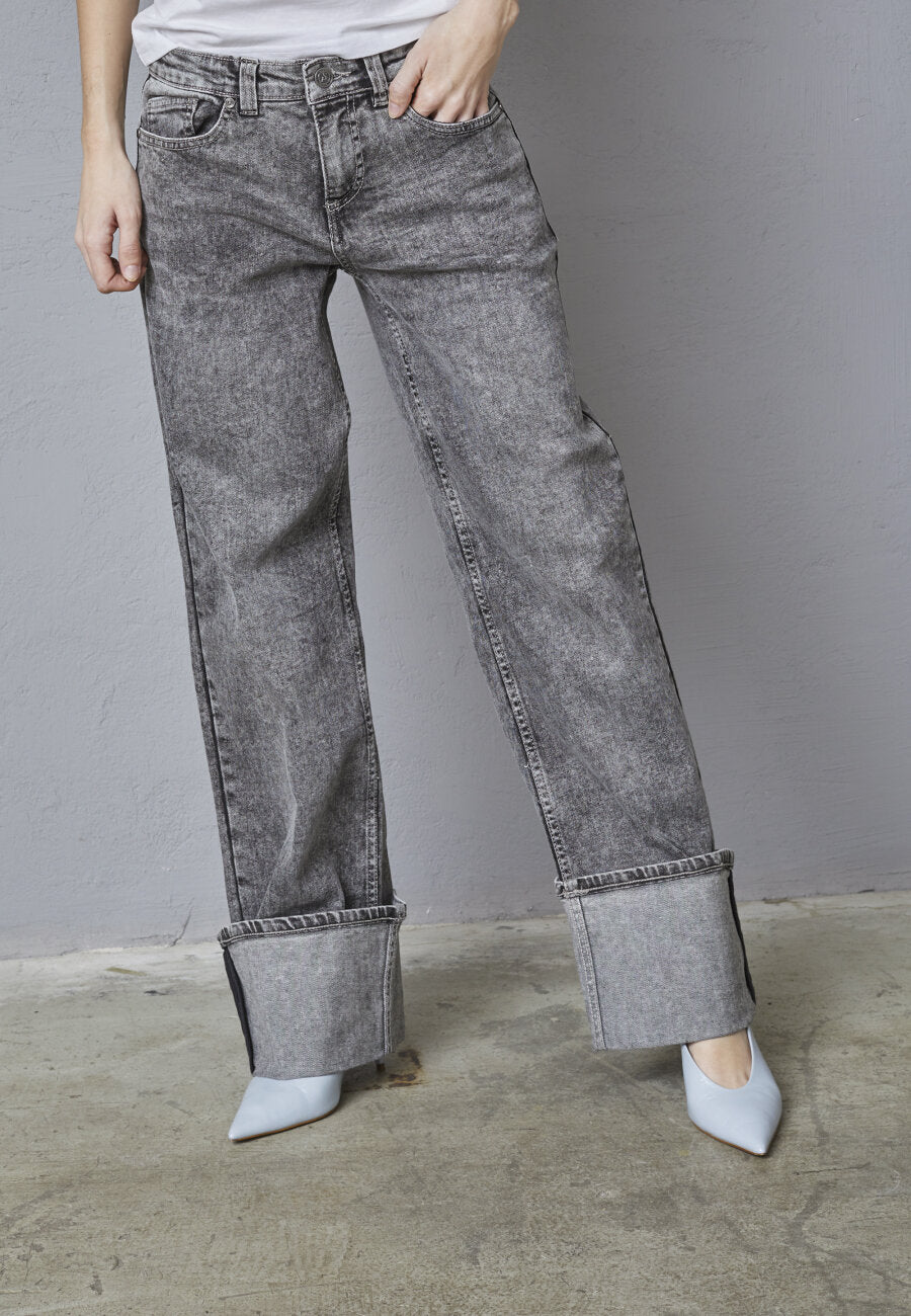 Onea Turnup Jeans Grey Wash