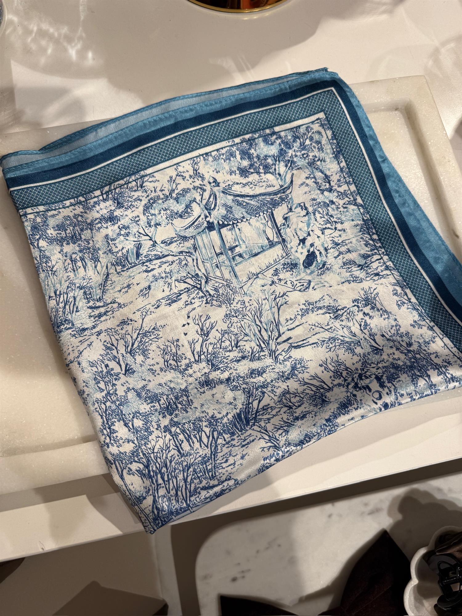 Silkeskjerf Blue Landscape #65