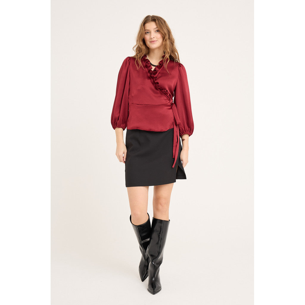 Peony 3/4 Sleeve Blouse Bordeaux