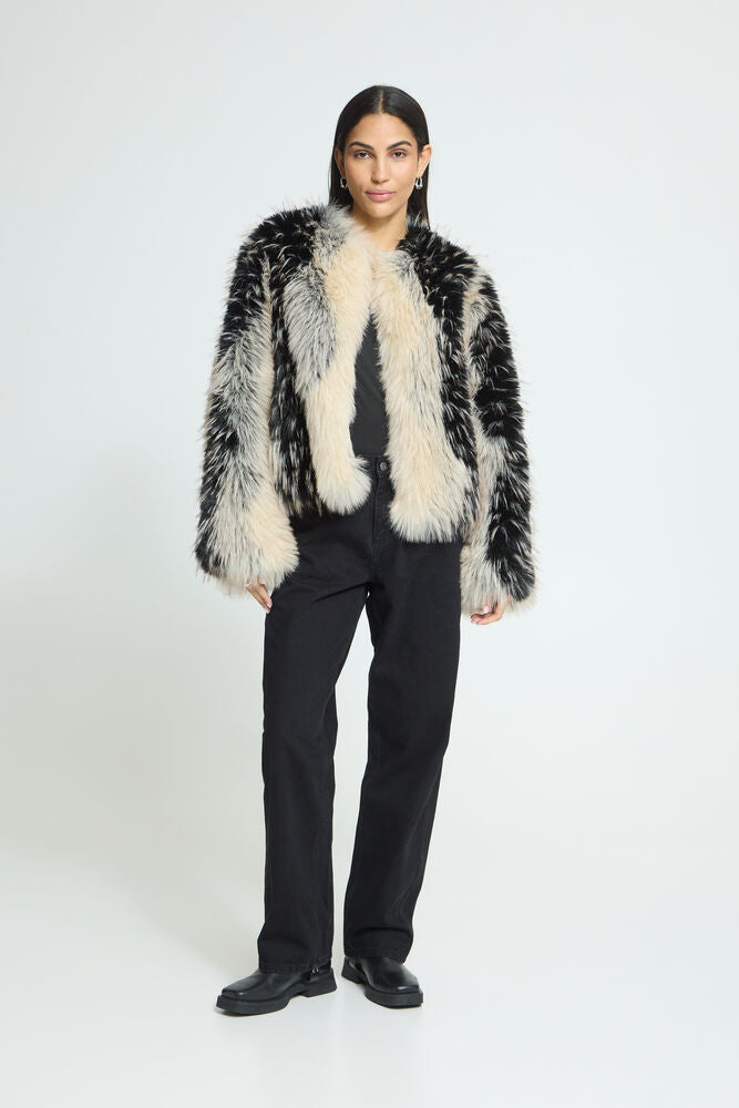 Flaxa Jacket Spotted Fake Fur