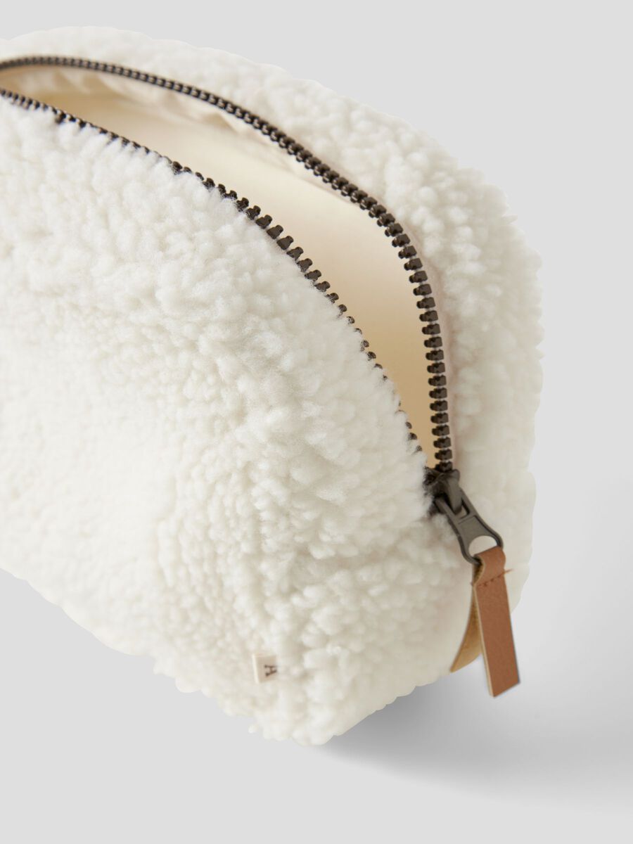 Nigo Sherpa Toiletry Bag Coconut Milk