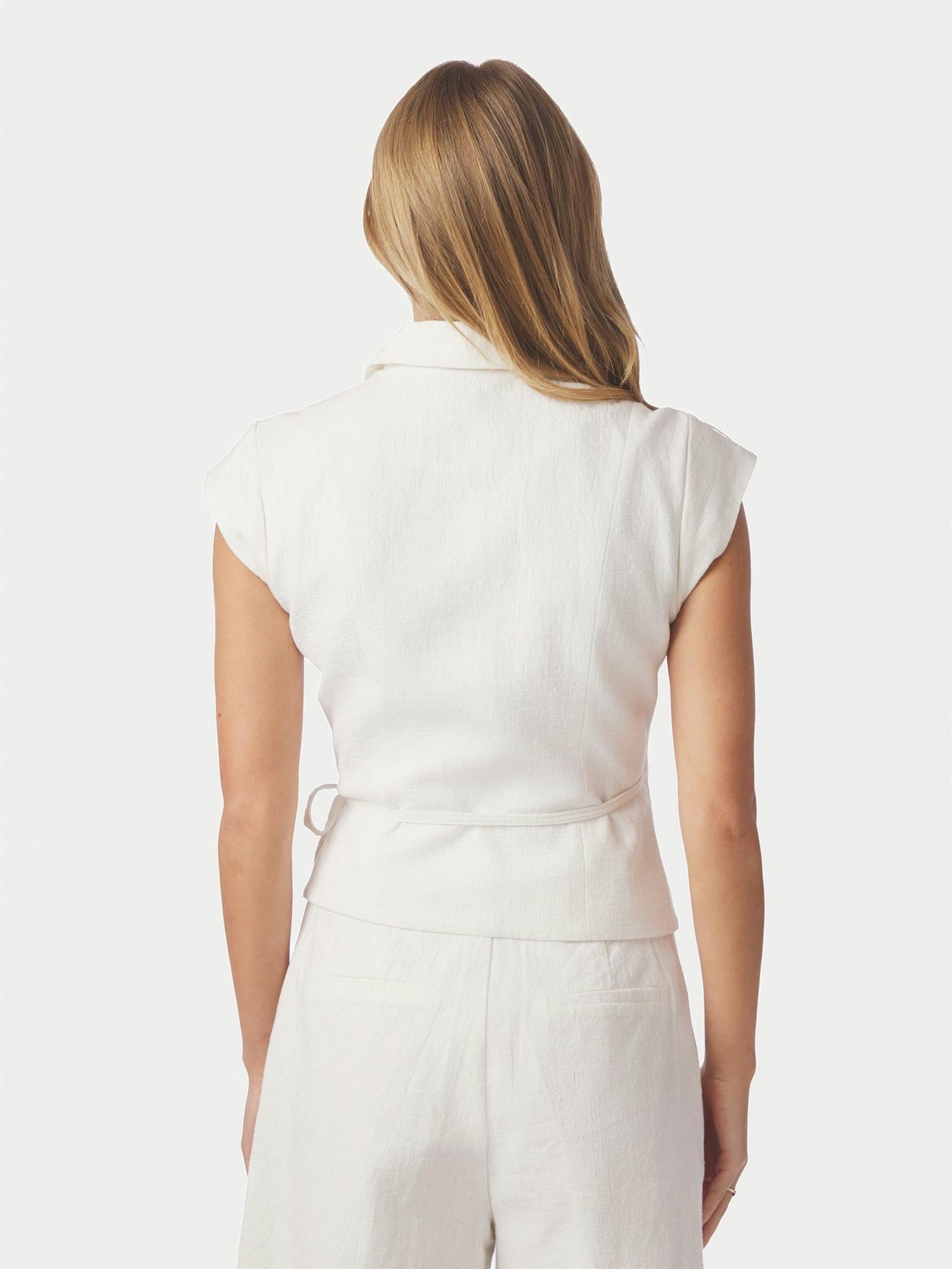 Salima Ramie Waistcoat Off White